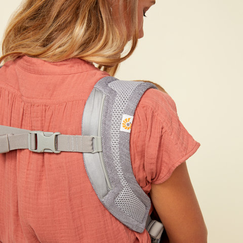 Parenting Central Ergobaby Aerloom Review