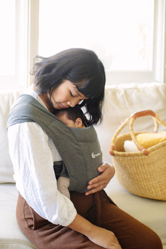 Can newborns go in a baby carrier?