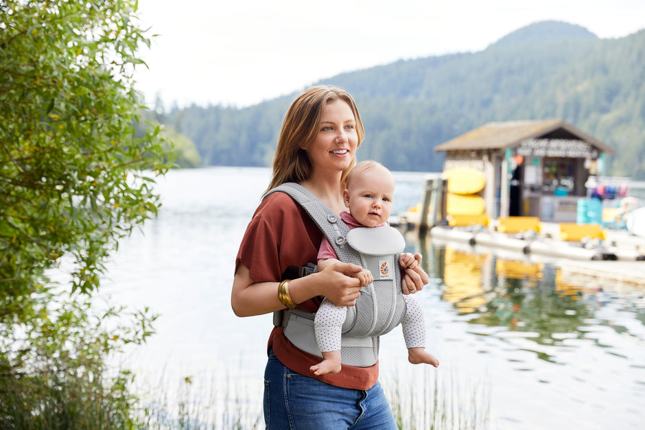Explore the World with Baby Facing Out