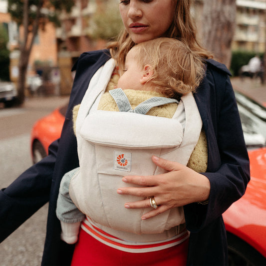 Travelling with Baby: Must-Have Gear for Stress-Free Trips