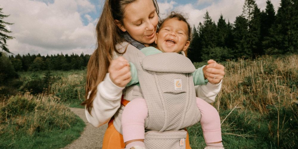 Ergonomic Babywearing Explained