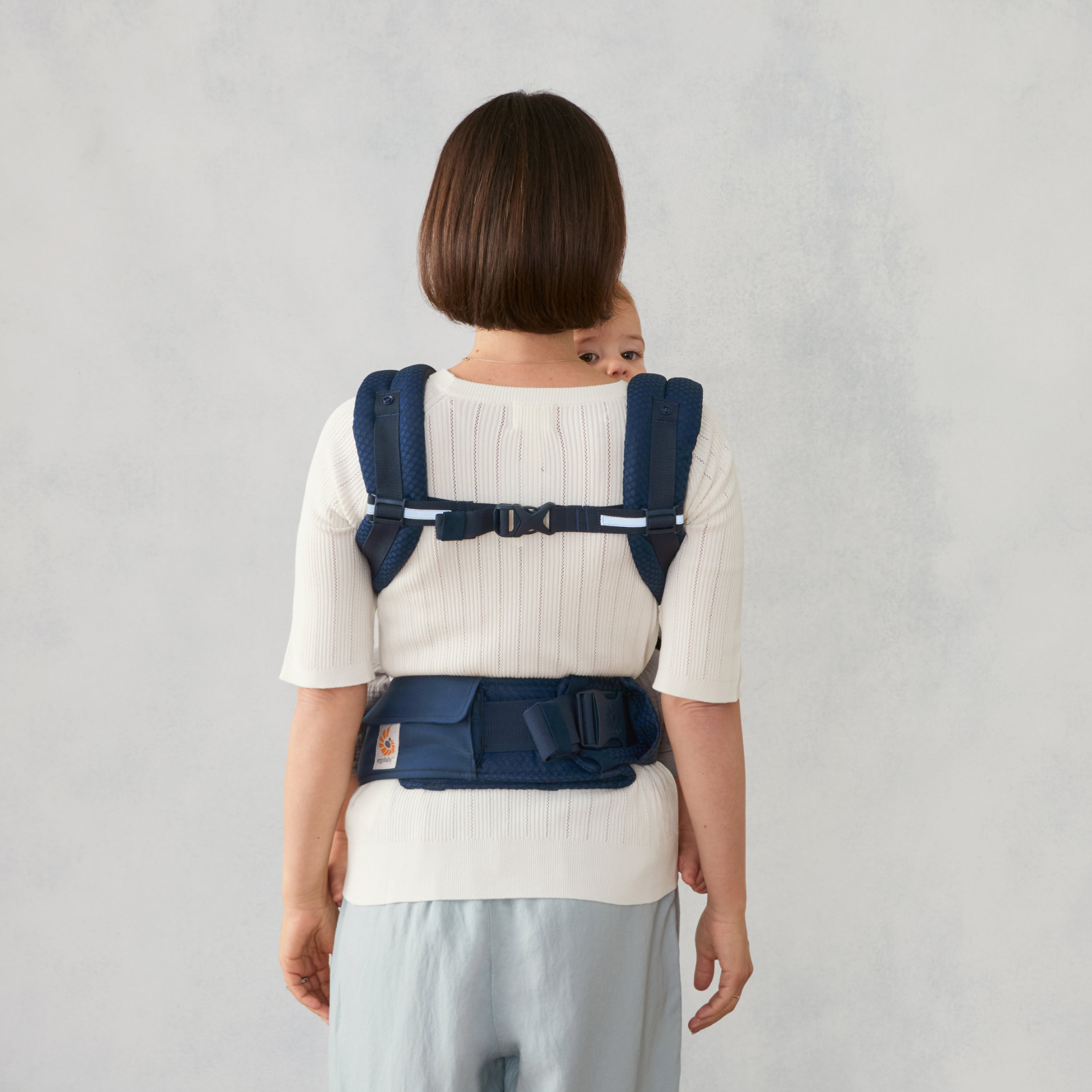 Alta Hip Seat Baby Carrier - Midnight Blue