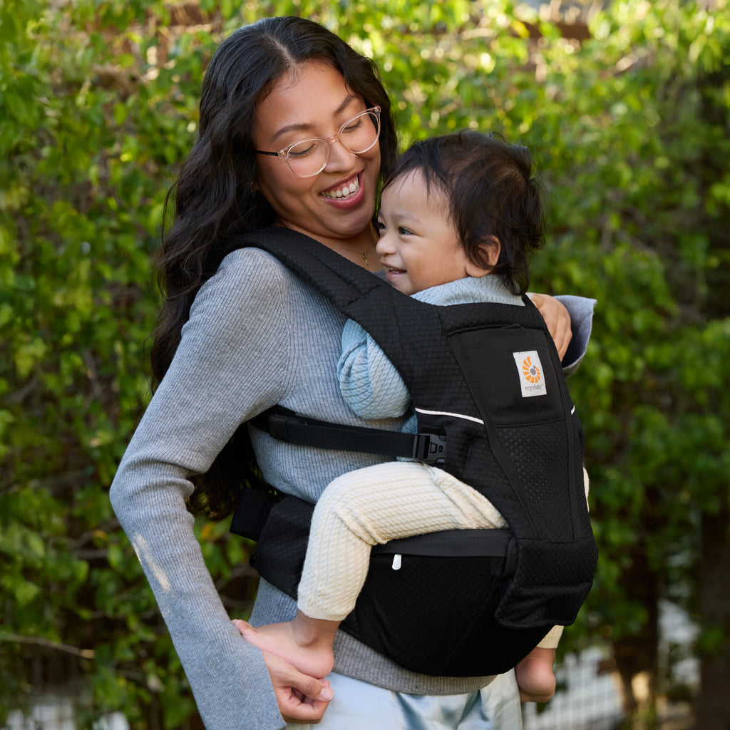 Alta Hip Seat Baby Carrier - Onyx Black