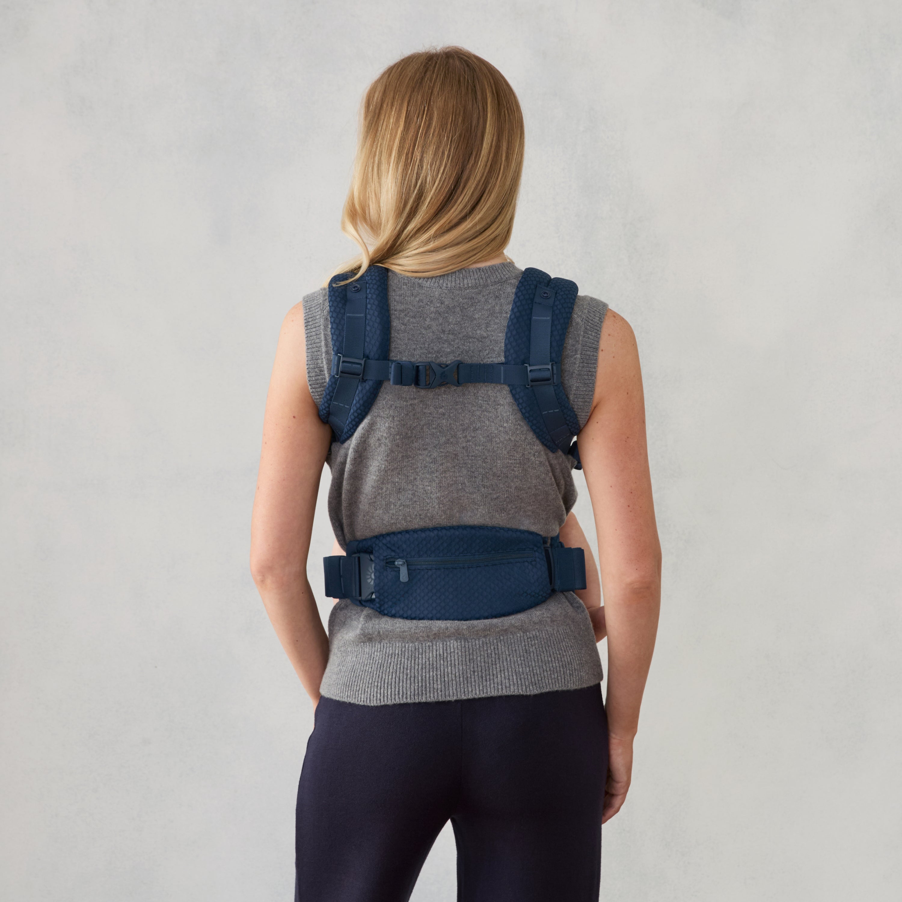 Omni Deluxe Mesh Baby Carrier - Midnight Blue