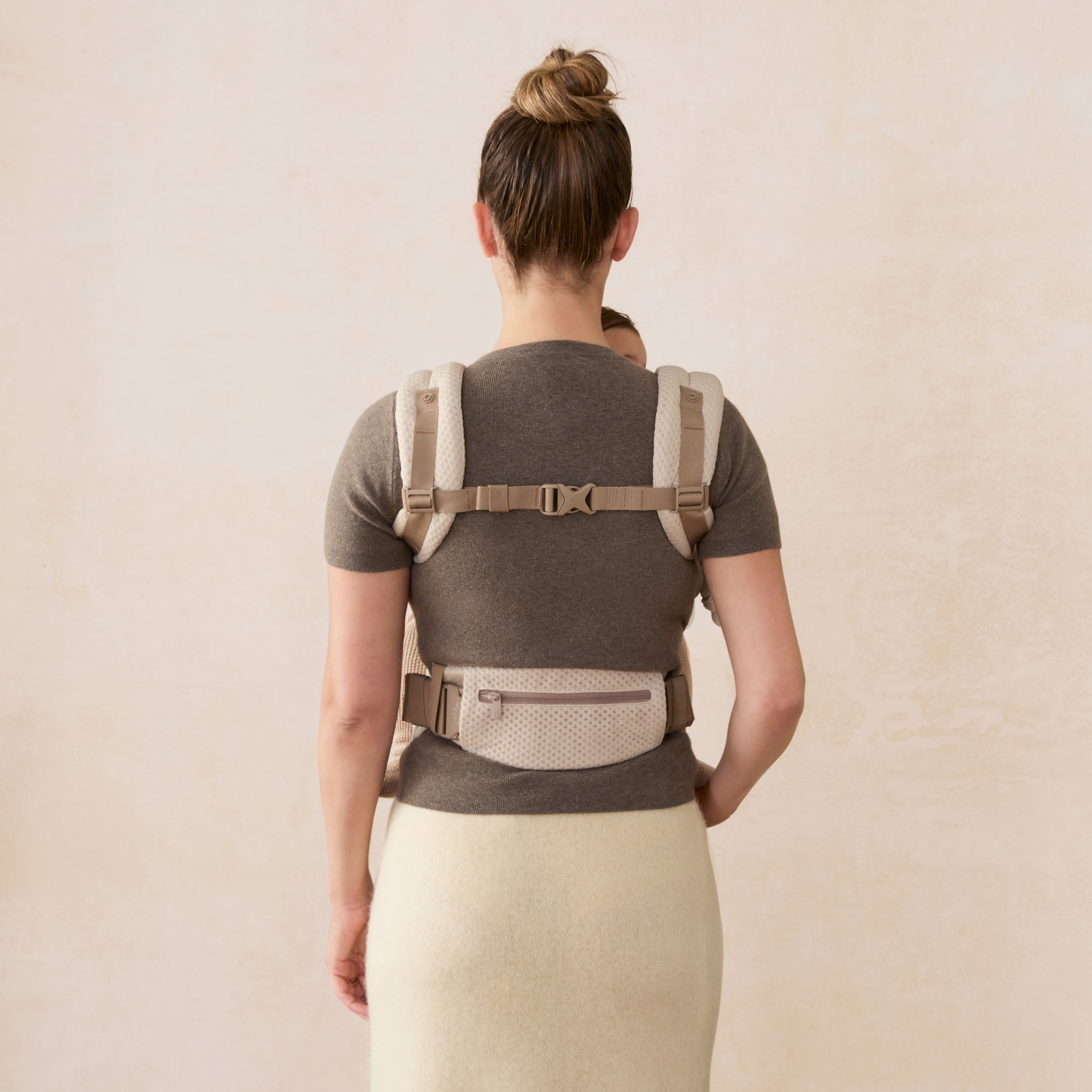 Omni Deluxe Mesh Baby Carrier - Natural Beige