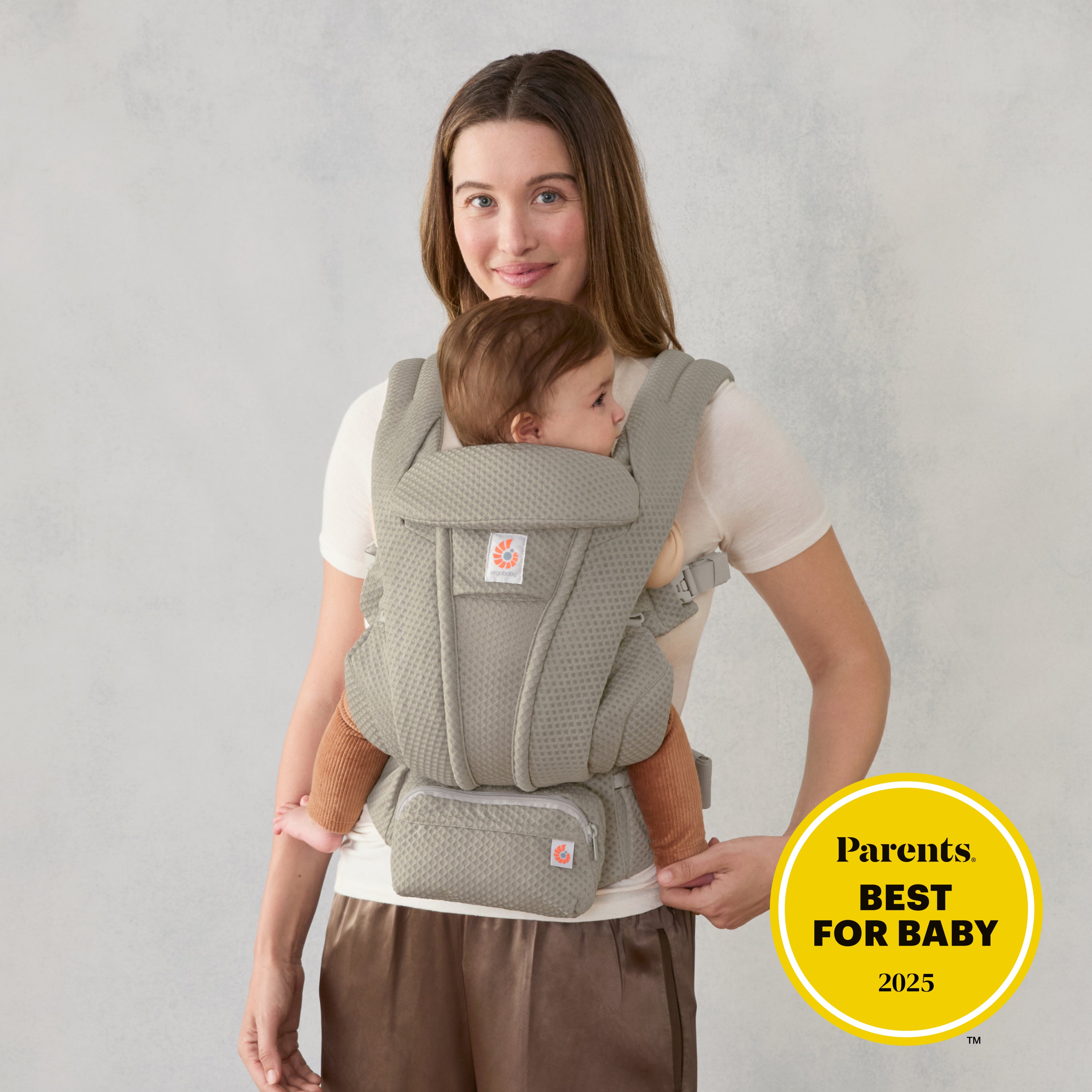 Omni Deluxe Mesh Baby Carrier - Soft Olive – Ergobaby Australia