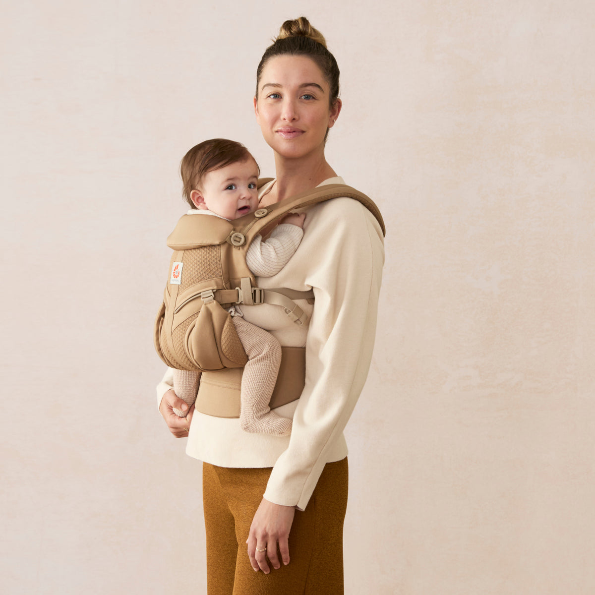 Omni Classic Mesh Baby Carrier - Camel
