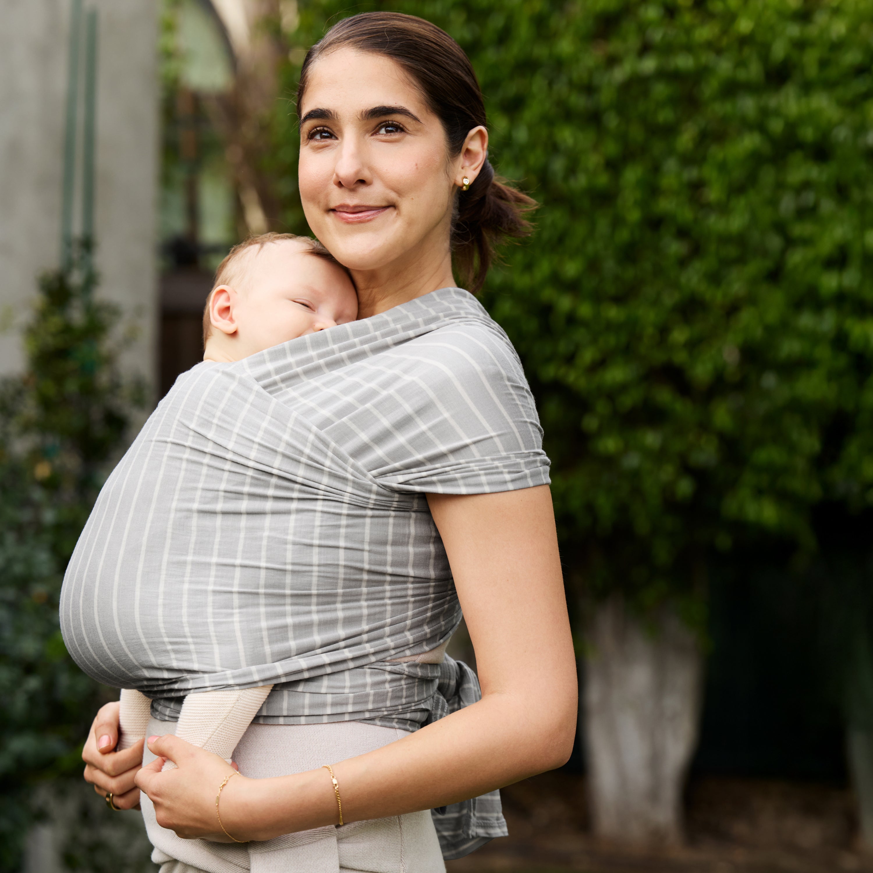 Aura Wrap Sustainable Knit - Grey Stripes